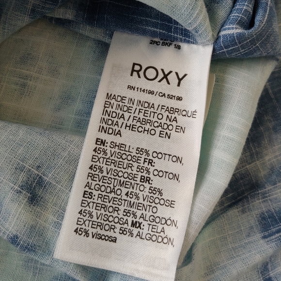 ROXY NEW Not Anyone Poncho Cover-Up - Picture 12 of 13